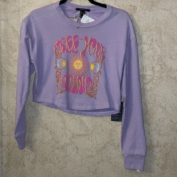 Forever 21 ‘Free Your Mind’ Open Back Crop - Picture 1 of 3